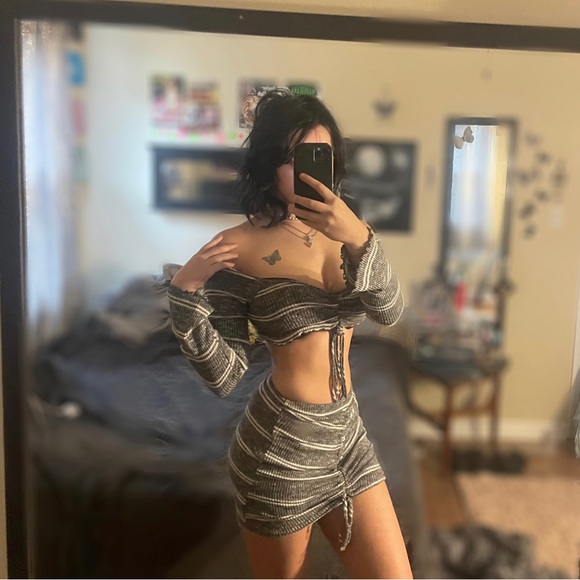 Fashion nova 2 piece set - Picture 2 of 3